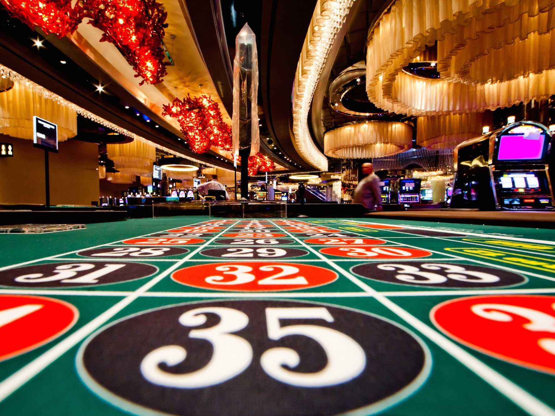 Slot Makinelerinde Zaferin Sırları: Yüksek Oranlı Oyunlar ve Stratejiler